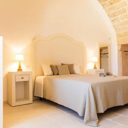 Masseria Macchiaforte מלון דירות גאליפולי