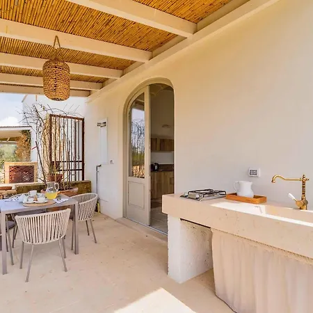 Masseria Macchiaforte アパートホテル